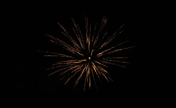 Színes Tűzijáték Város Felett Éjszaka — Stock Fotó