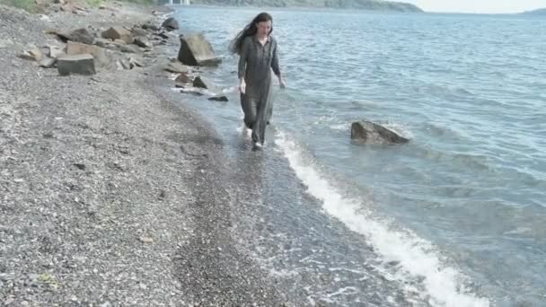 Young Woman Dress Run Seashore Slow Motion — Stock Video