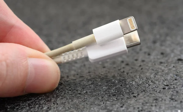 Vladivostok Rusia Septiembre 2021 Conector Lightning Apple Cables Usb Tipo — Foto de Stock