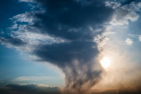 Cielo al tramonto . — Foto Stock