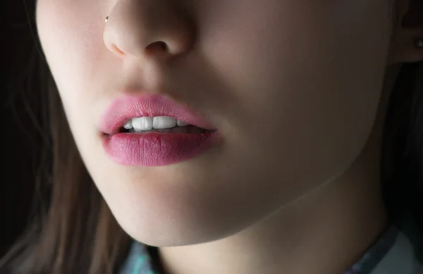 Female lips. — Stock Photo, Image