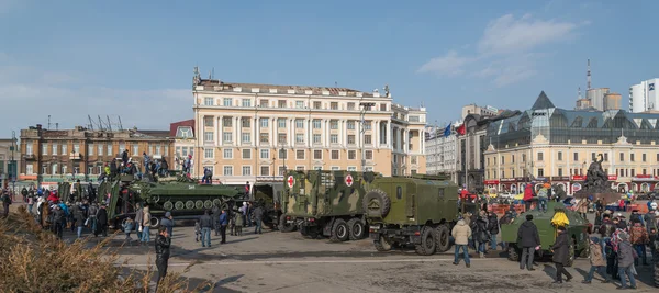 Moderne Russische gepantserde voertuigen. — Stockfoto