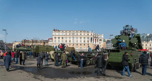 Moderne Russische gepantserde voertuigen. — Stockfoto