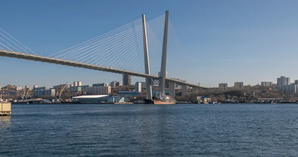 Vladivostok, bridge. — Stock Photo, Image