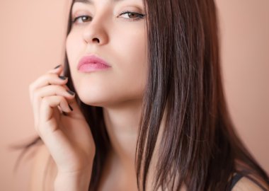 güzel kadın dudaklar.