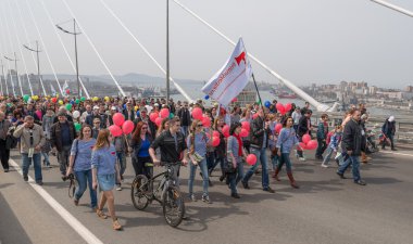 Uluslararası İşçi Bayramı ayında Vladivostok.