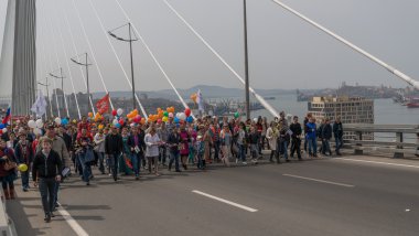 Uluslararası İşçi Bayramı ayında Vladivostok.