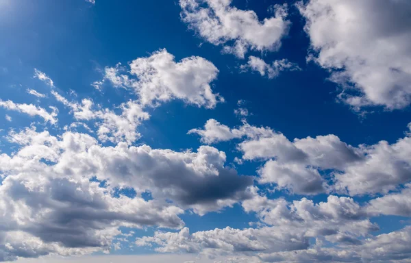 白い雲と空. — ストック写真