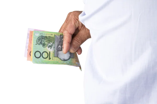 Перевірка або підрахунку австралійських доларів в руках. — стокове фото