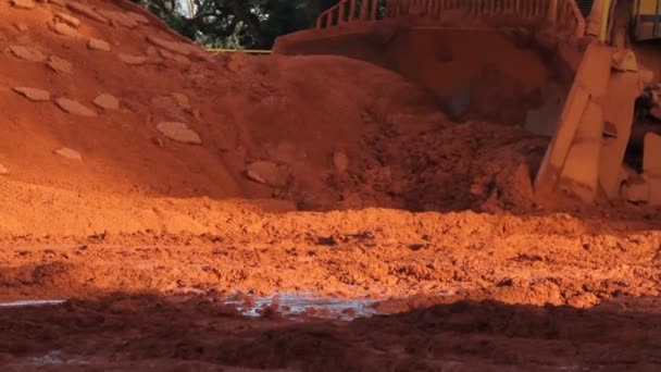 Bauxite mining — Stock Video