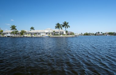 Lüks su açık evler Boat Docks Florida ile
