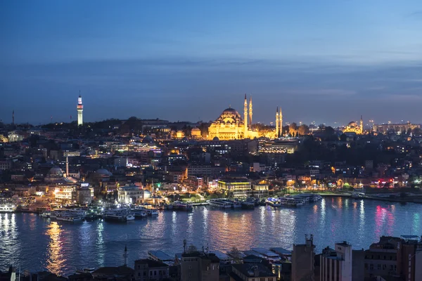 Istanbul, Turchia Luci della città — Foto Stock