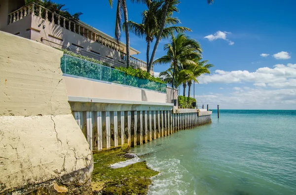 Krásná pláž a moře scény v florida keys — Stock fotografie