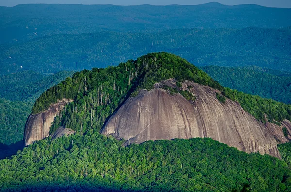 Looking glass rock mountain in north carolina — Stock Photo, Image