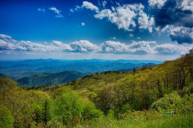 blue ridge parkway boyunca bakan tarafından sürüş