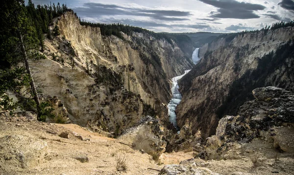 Lägre Fall Gulsten Nationalpark Från Konstnärspunkten Vid Solnedgången Wyoming Usa — Stockfoto