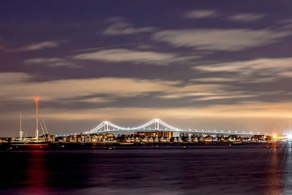 Claiborne Pell Bridge Fondo Por Noche Newport Rode Island — Foto de Stock