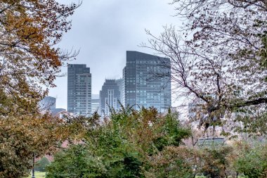 Boston Massachusetts 'te yağmurlu bir günde sokak sahneleri