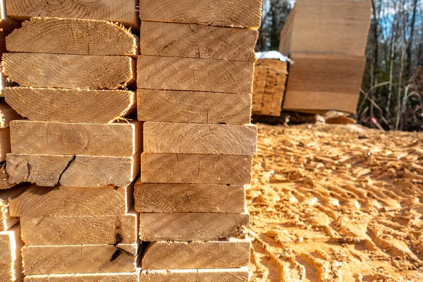 Stos Drewna Budowlanego Placu Budowy — Zdjęcie stockowe