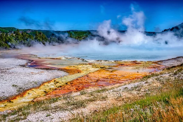 Μεγάλη Πρισματική Άνοιξη Στο Εθνικό Πάρκο Yellowstone — Φωτογραφία Αρχείου