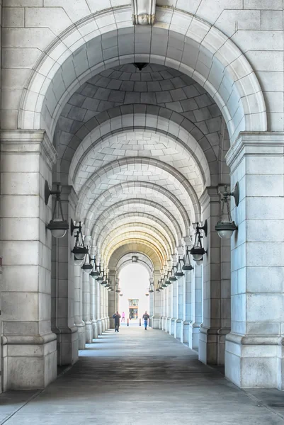 Vaulted ceiling at Washington DC train station — Stock Photo, Image