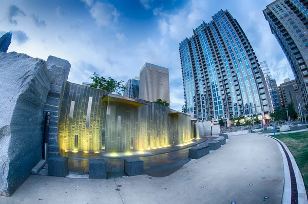 August 29, 2014, Charlotte, NC - view of Charlotte skyline at ni — Stock Photo, Image