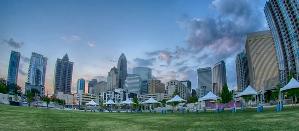 29. august 2014, charlotte, nc - blick auf charlotte skyline bei ni — Stockfoto