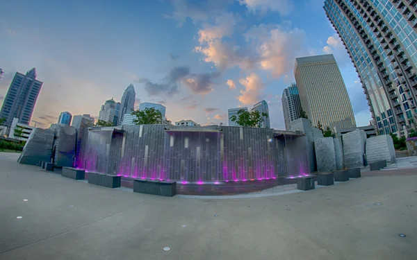 29 de agosto de 2014, Charlotte, NC - vista del horizonte de Charlotte en ni — Foto de Stock