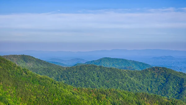 Blue Ridge Parkway National Park Sunset Scenic Mountains verão — Fotografia de Stock