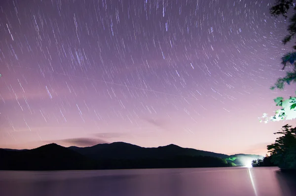 Outer space over lake santeetlah in great smoky mountains in sum — Stock Photo, Image