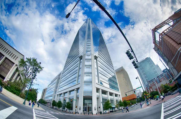 CHARLOTTE, NC, USA - 11 ottobre: Duke Energy Center on South Try — Foto Stock