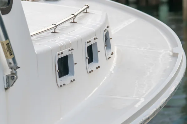 Boat close seup standing on water — стоковое фото