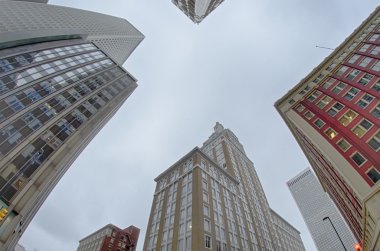 Tulsa şehir manzarası şehir sokakları çevresinde