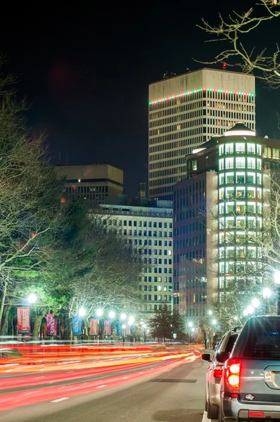 Ulice města Providence na rhode Islandu v noci — Stock fotografie