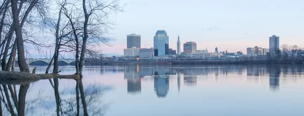 Springfield massachusetts city skyline early morning — Stock Photo, Image