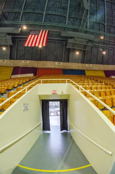 Stadionbestuhlung mit Fischaugenobjektiv — Stockfoto