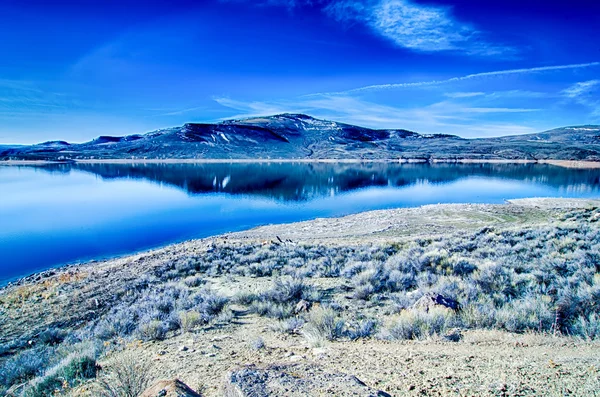 Голубое водохранилище Меса в Gunnison национального леса colorado — стоковое фото