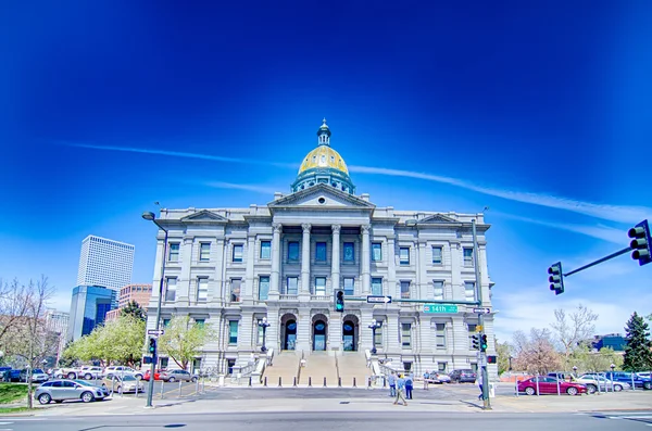 Denver cidade skyline cenas perto e em torno do centro da cidade — Fotografia de Stock