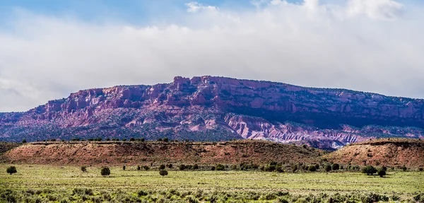 Canyon bergen formationer panoramautsikt nära paria utah park — Stockfoto