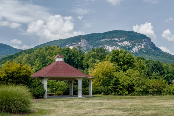 Lake lure en chimney rock landschappen — Stockfoto