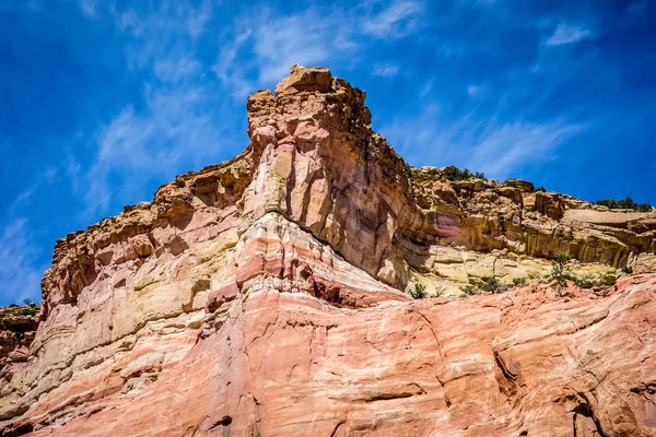 Paisaje de área de descanso del estado de Arizona frente a la carretera interestatal 40 — Foto de Stock