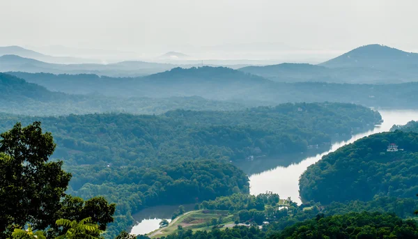 Landschap rond lake lure north carolina — Stockfoto