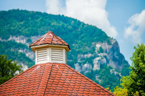 Krajina kolem jezera lákají Severní Karolína — Stock fotografie