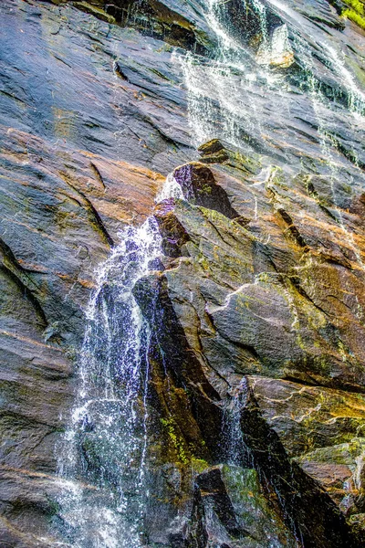 Hickory nut waterfalls during daylight summer — Stock Photo, Image