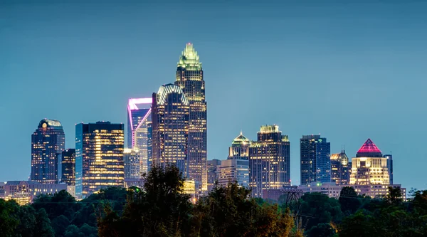 Charlotte north carolina skyline w nocy — Zdjęcie stockowe