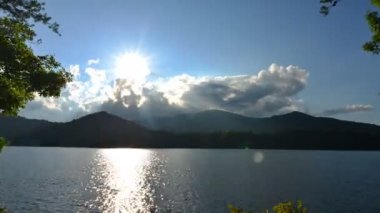 Dumanlı dağlar göl santeetlah