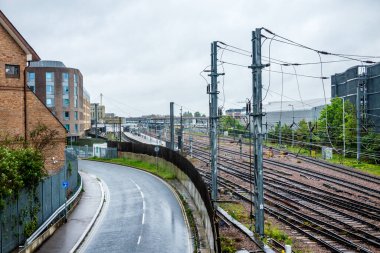 Stockholm 'de şehrin önünde demiryolu labirenti var.