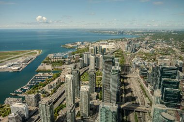Toronto manzaralı şehir manzarası Cn Tower 'ın tepesinden, Ontario, Kanada 