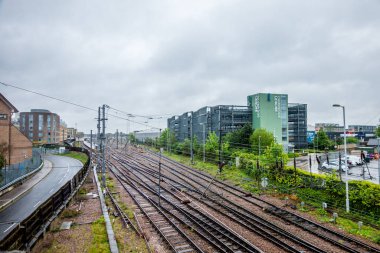 Stockholm 'de şehrin önünde demiryolu labirenti var.
