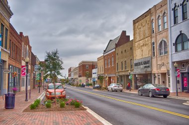 Spartanburg Güney carolina şehir manzarası ve şehir merkezi çevreleyen